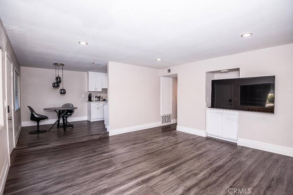 Riverside, CA 92507,1000 Central AVE #19