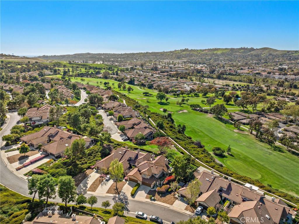 San Juan Capistrano, CA 92675,27507 Via Sequoia