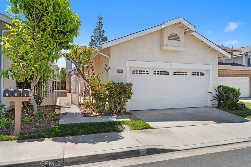 Irvine, CA 92620,5 Southampton