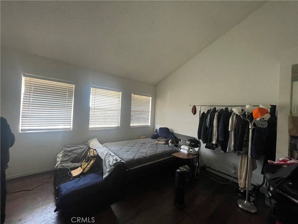 2168 Biscayne Costa Mesa, CA 92627