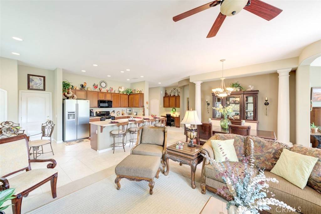 Corona, CA 92883,24038 Watercress DR