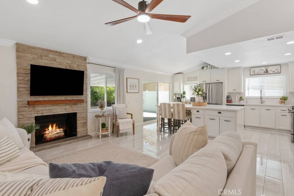 Riverside, CA 92503,4217 Lionhead AVE