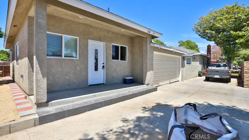 Santa Ana, CA 92707,1246 S Baker ST