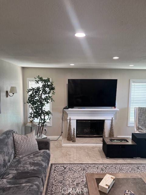 Corona, CA 92882,2899 Amber DR