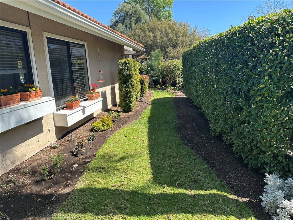 Laguna Woods, CA 92637,5219 Moya