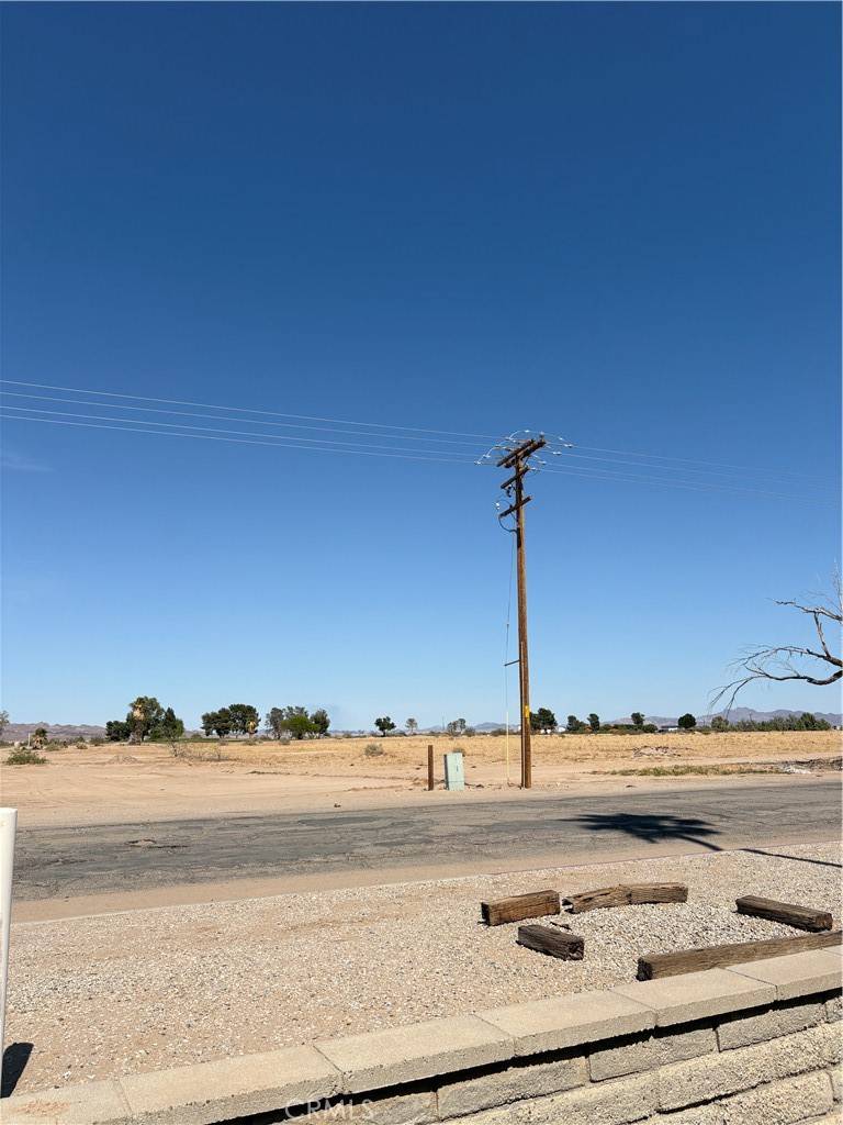 Blythe, CA 92225,3589 Wells Rd.