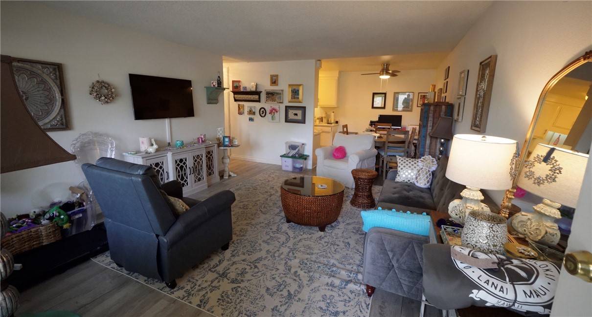 Laguna Woods, CA 92637,2189 Via Mariposa #C