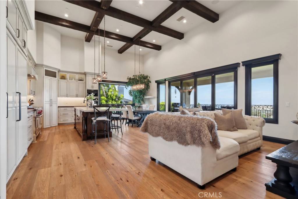 San Clemente, CA 92672,121 Avenida Pizarro