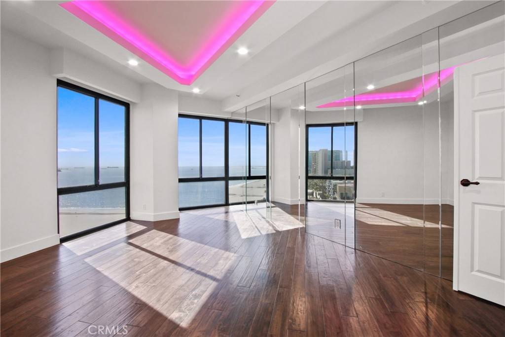 Long Beach, CA 90802,1310 E Ocean BLVD #802