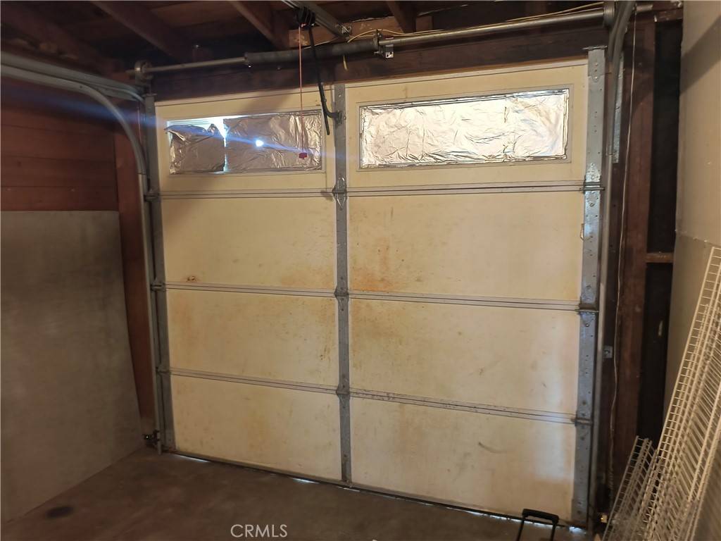 Santa Ana, CA 92704,2402 W Borchard AVE