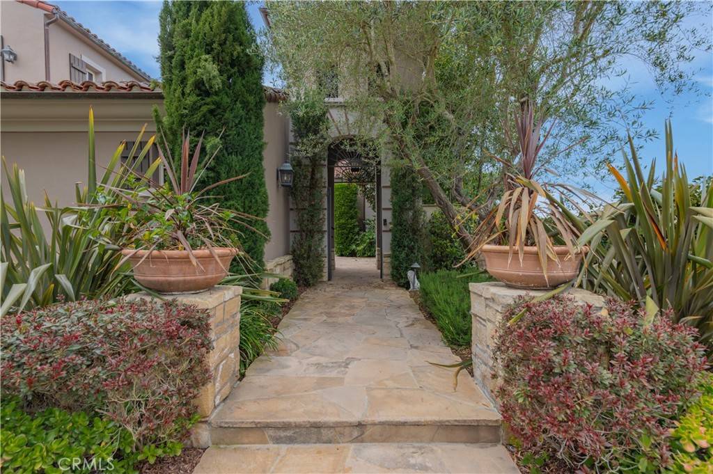 Newport Coast, CA 92657,2 Via Avoria