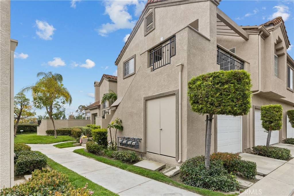 Mission Viejo, CA 92692,22118 ANTIGUA #211