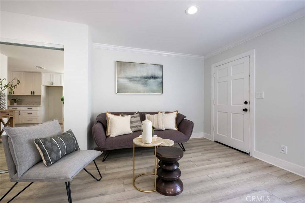 Huntington Beach, CA 92649,5062 Caspian CIR
