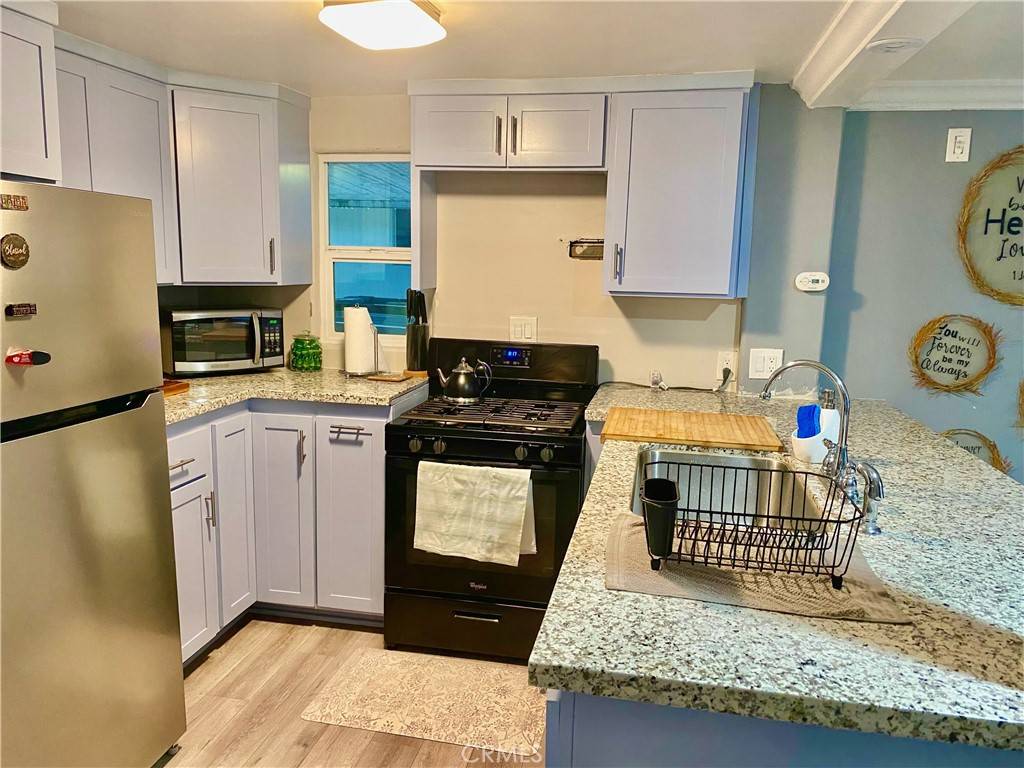 Colton, CA 92324,2250 W. Mill ST #5