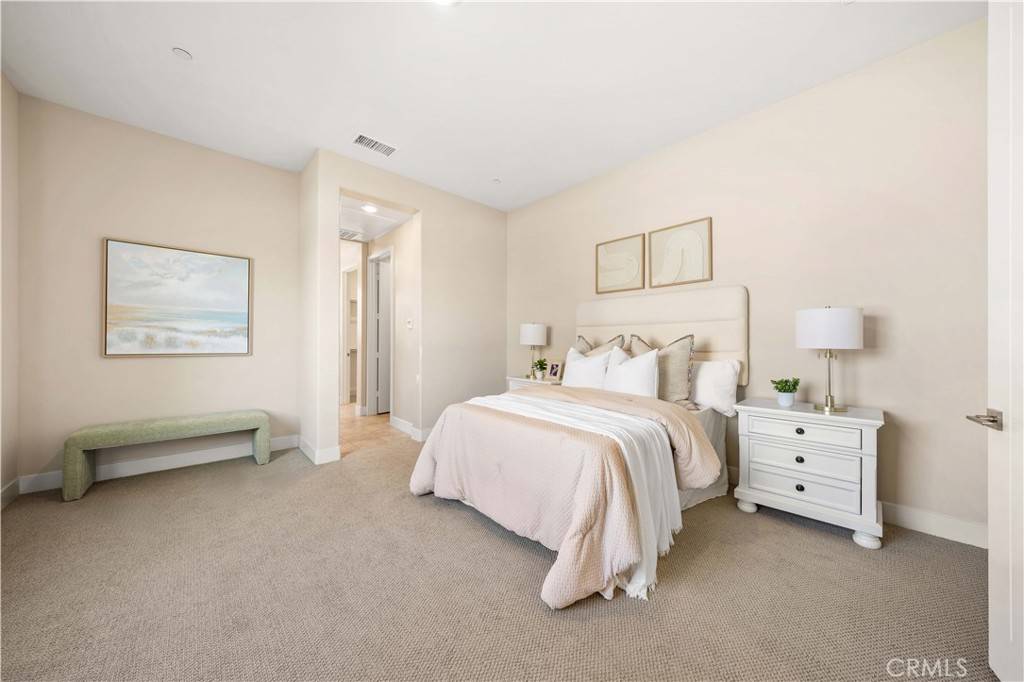 121 Pastel Irvine, CA 92618