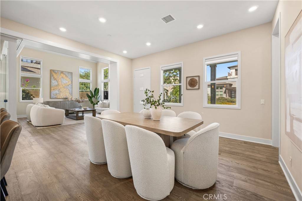 121 Pastel Irvine, CA 92618