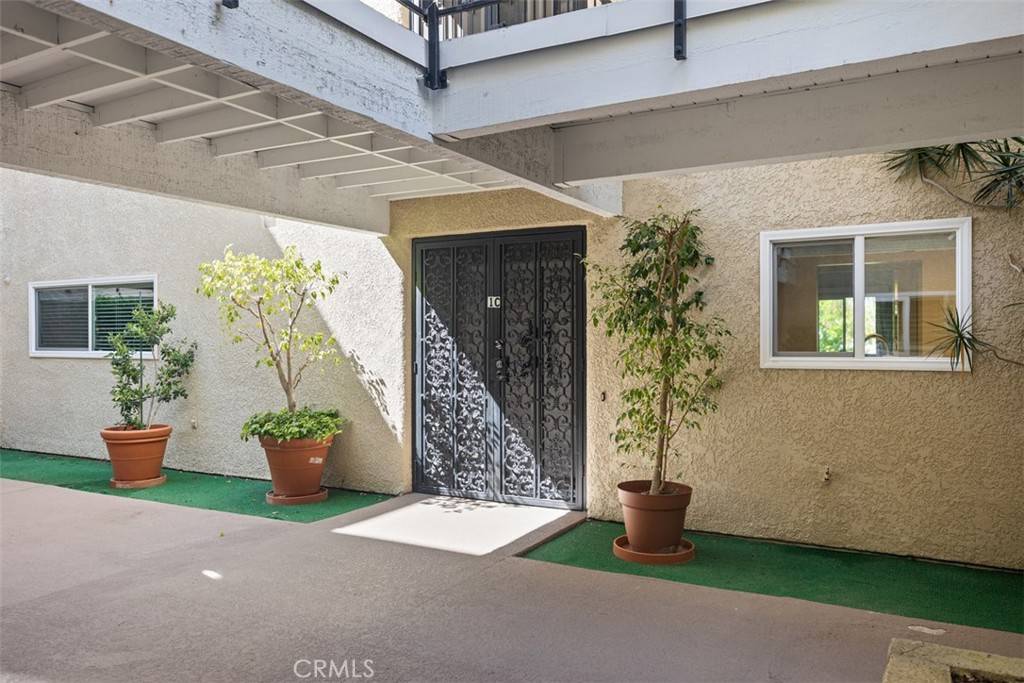 Laguna Woods, CA 92637,5517 Paseo Del Lago E #1C