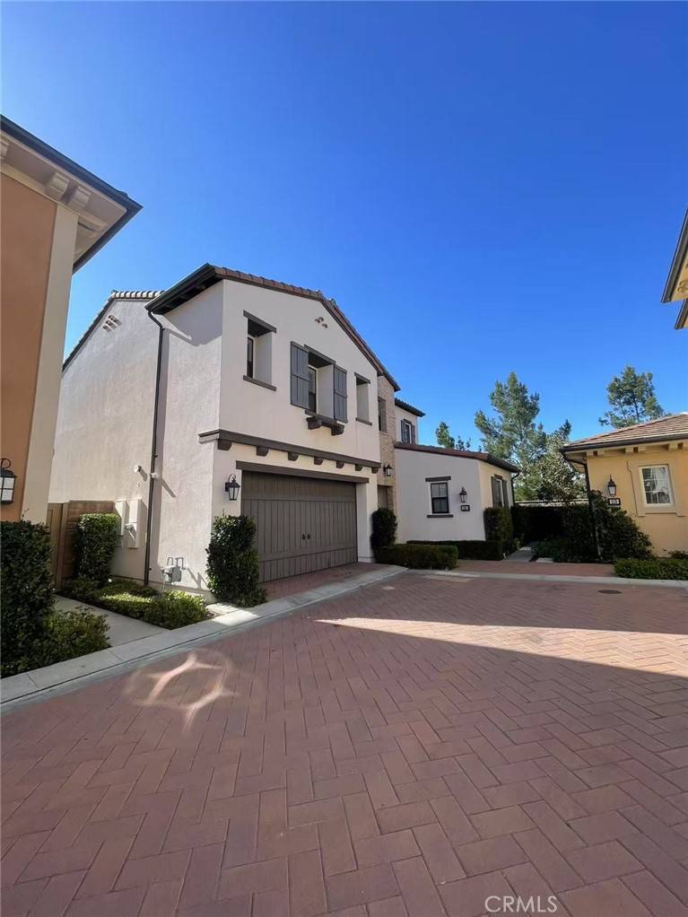 Irvine, CA 92602,111 Stallion