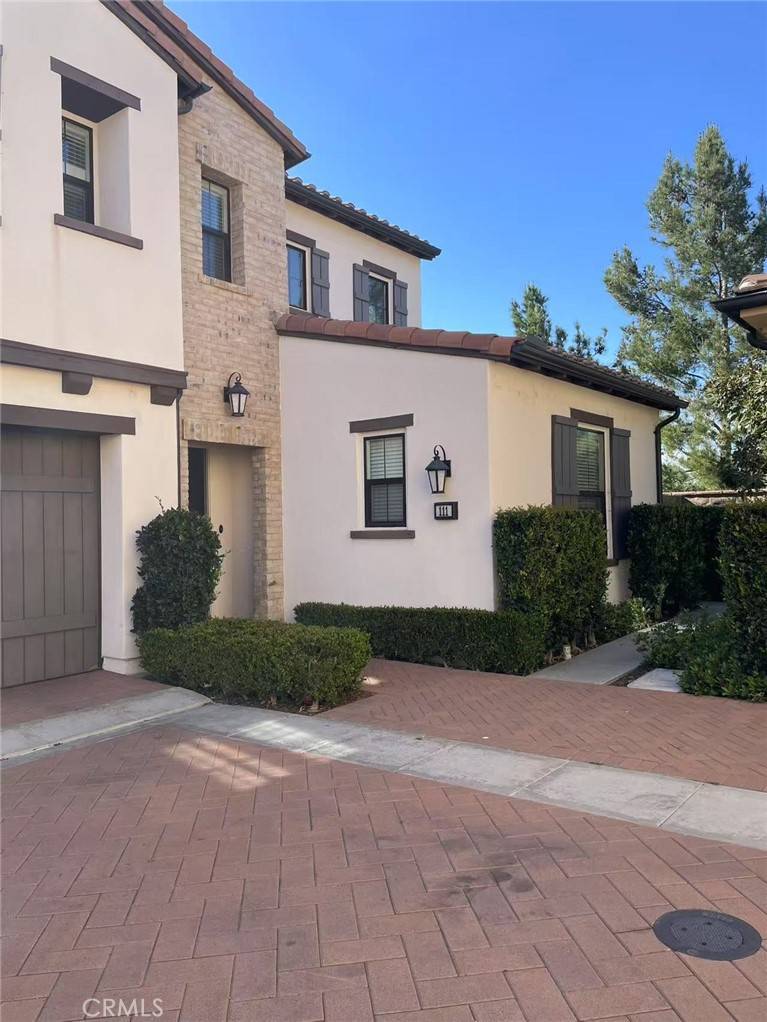 Irvine, CA 92602,111 Stallion