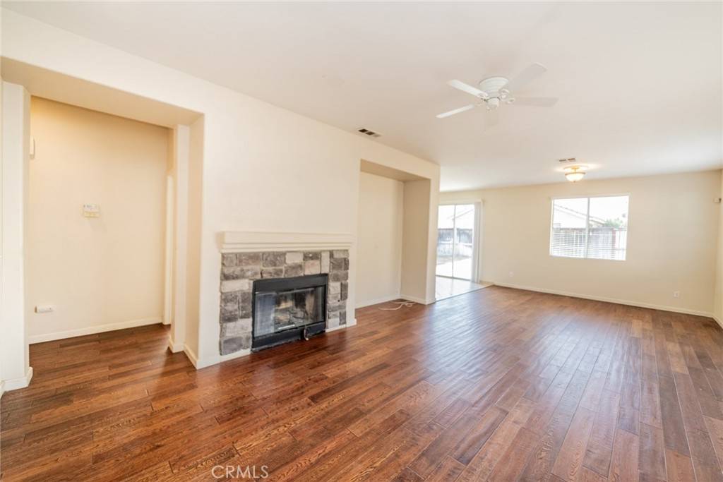 26108 Arabian CT Moreno Valley, CA 92555