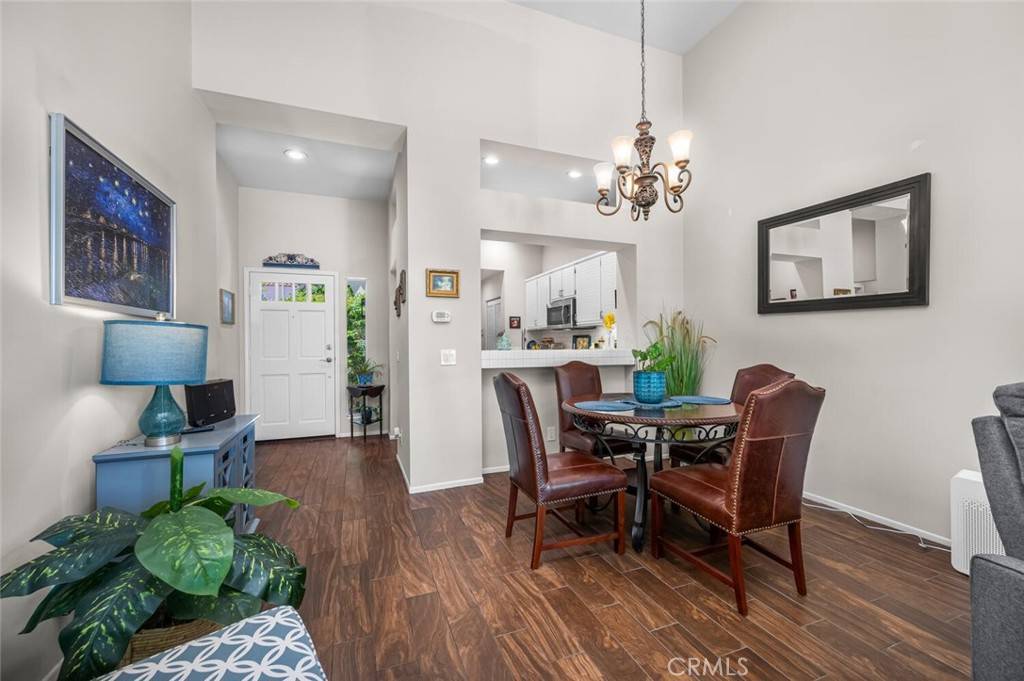 Mission Viejo, CA 92692,21630 Paseo Palmetto