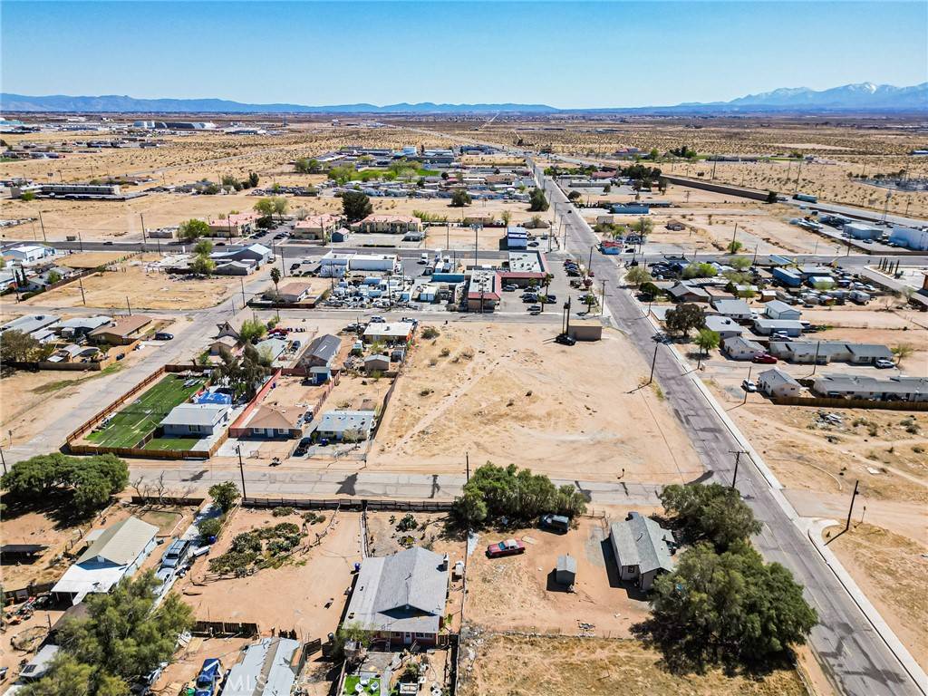 Adelanto, CA 92301,11730 Hardy AVE