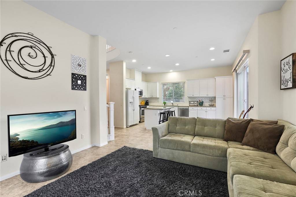 Rancho Mission Viejo, CA 92694,10 Glicina