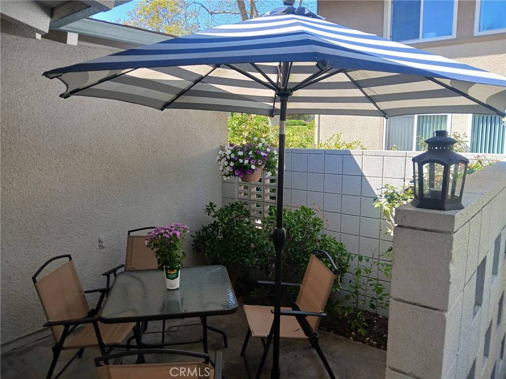 Laguna Woods, CA 92637,523 Calle Aragon #C