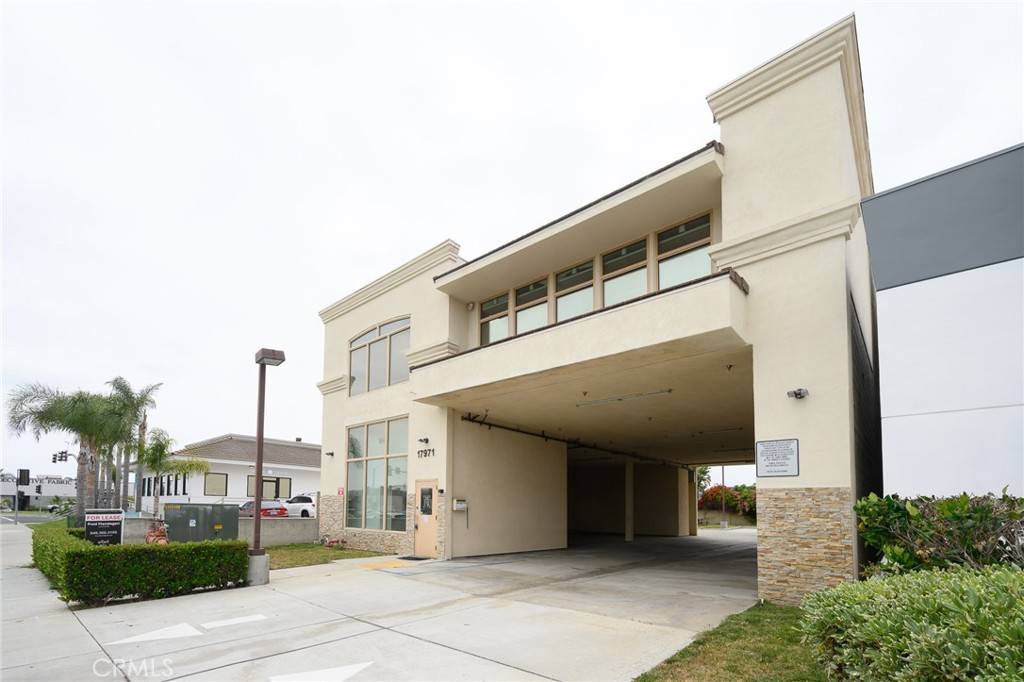 Fountain Valley, CA 92708,17971 Euclid ST