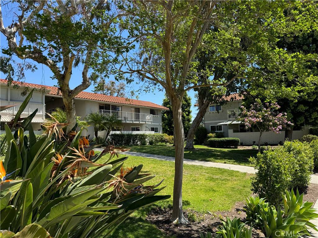 Laguna Woods, CA 92637,661 Avenida Sevilla #O