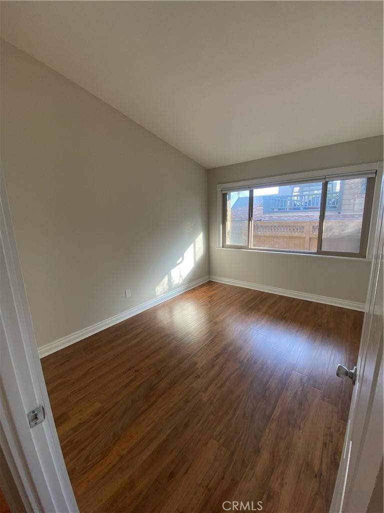 Laguna Beach, CA 92651,267 Fairview ST