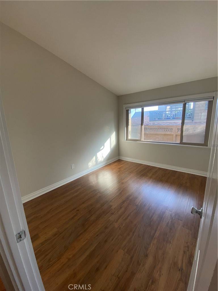 Laguna Beach, CA 92651,267 Fairview ST