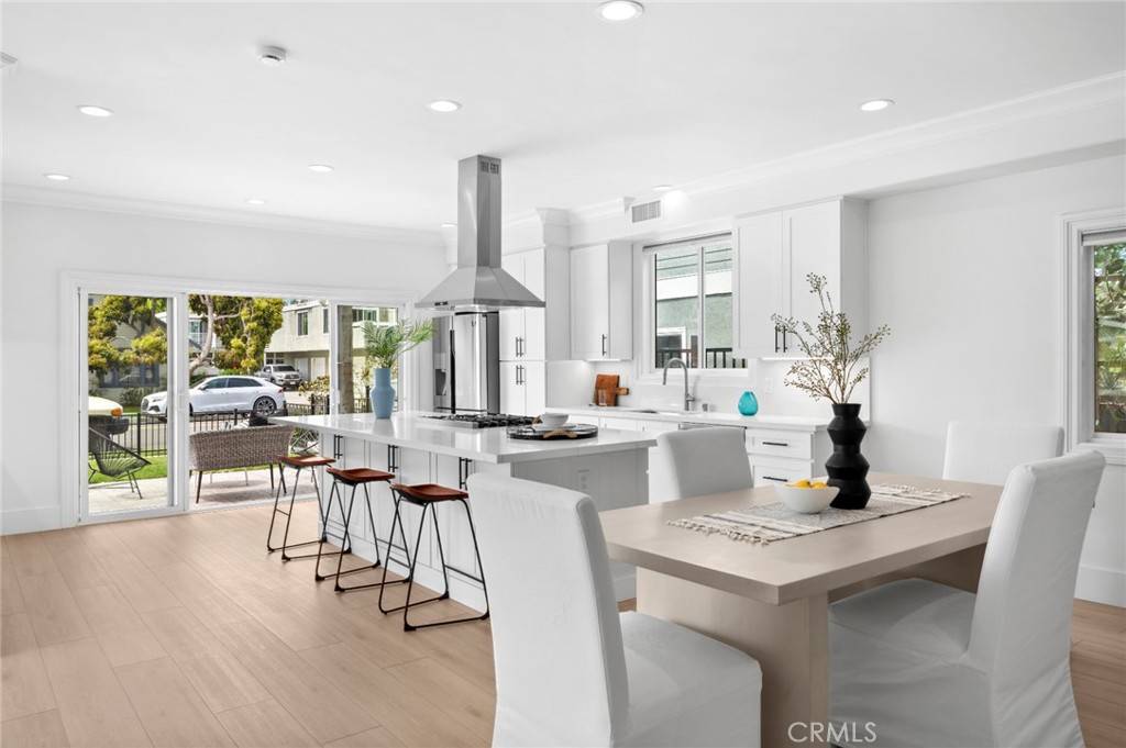 Huntington Beach, CA 92648,714 Alabama ST