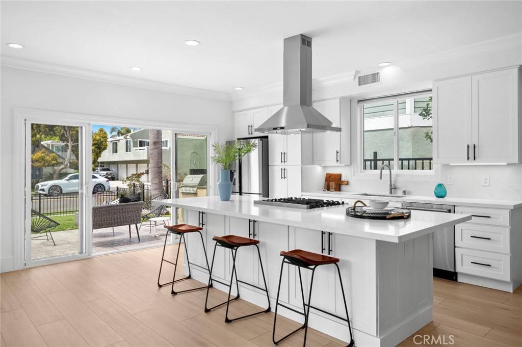Huntington Beach, CA 92648,714 Alabama ST