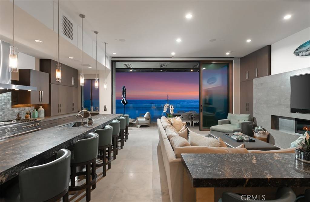 Dana Point, CA 92624,35461 Beach RD