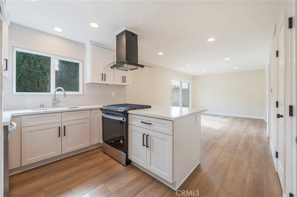 19408 Tajauta AVE Carson, CA 90746