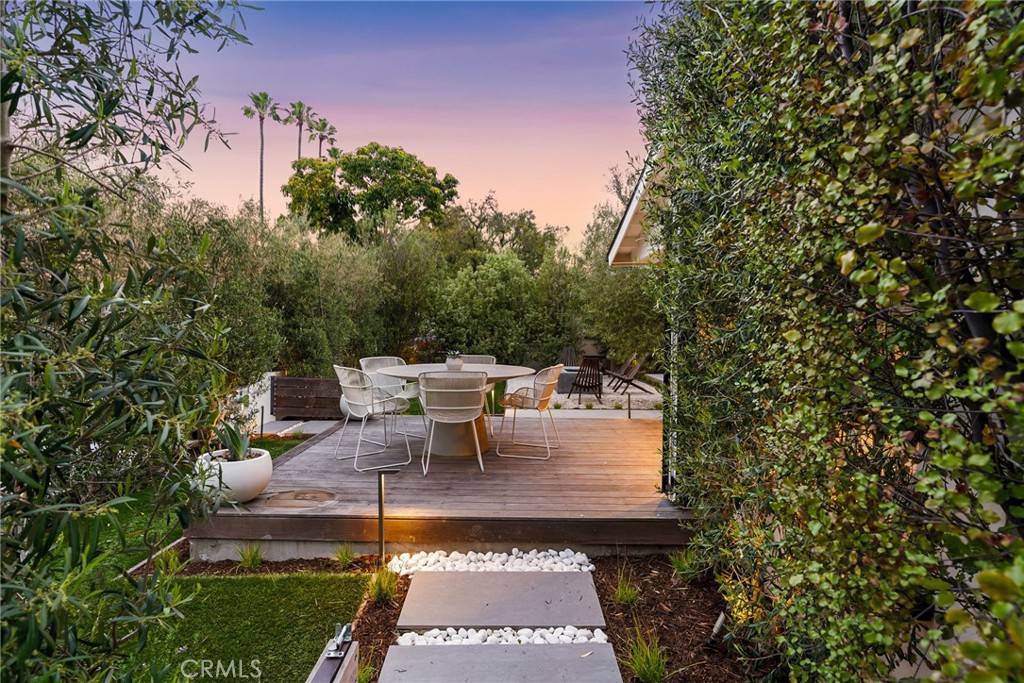Newport Beach, CA 92660,1724 Tradewinds LN