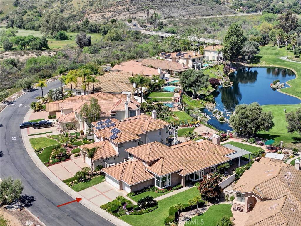 El Cajon, CA 92019,3025 Camino De Las Piedras
