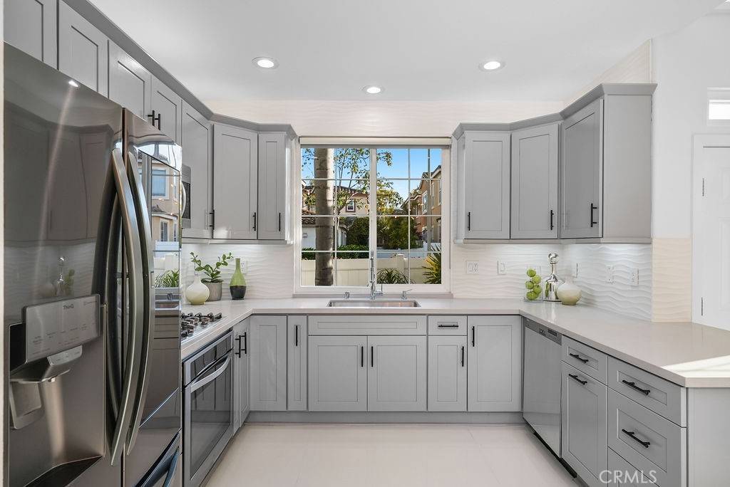 Aliso Viejo, CA 92656,199 Las Flores