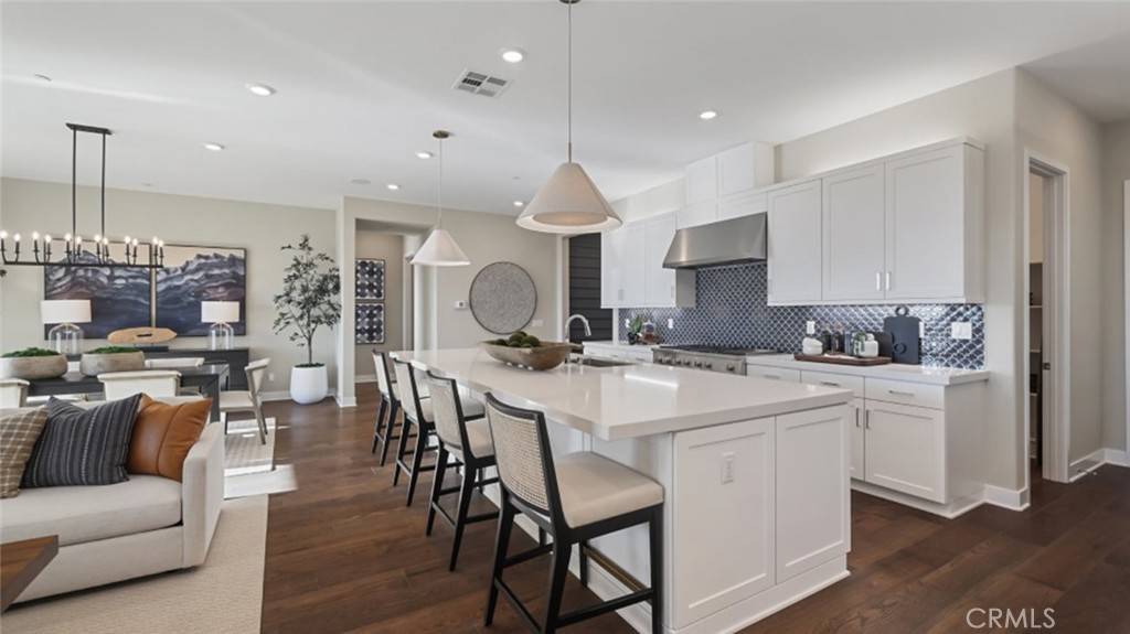 Valencia, CA 91354,24553 Via Sendero
