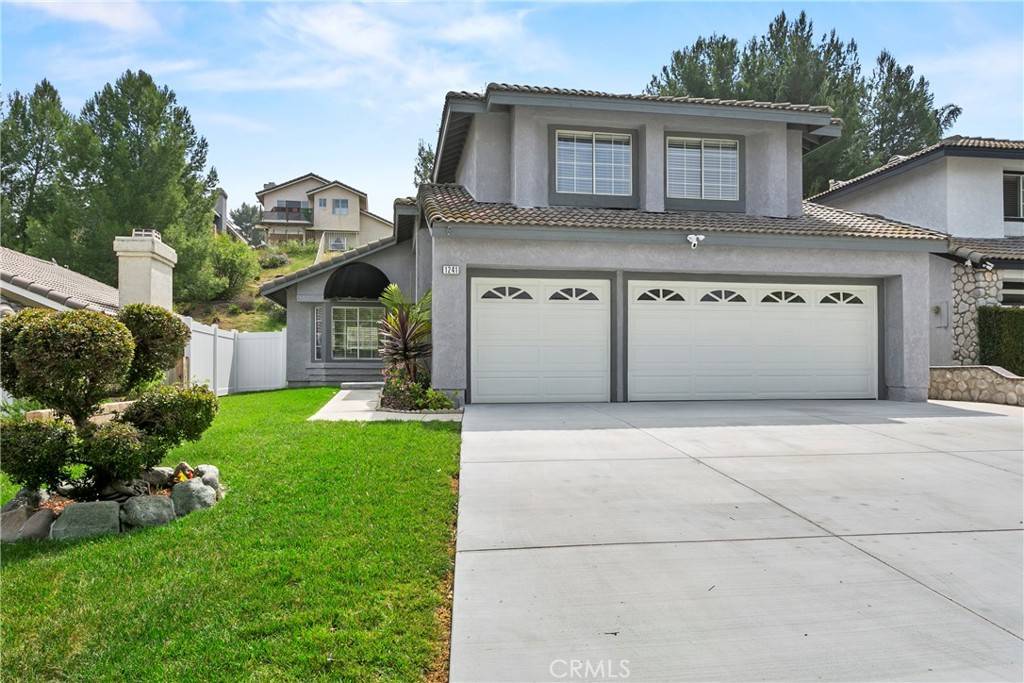 Corona, CA 92882,1241 Oakcrest CIR