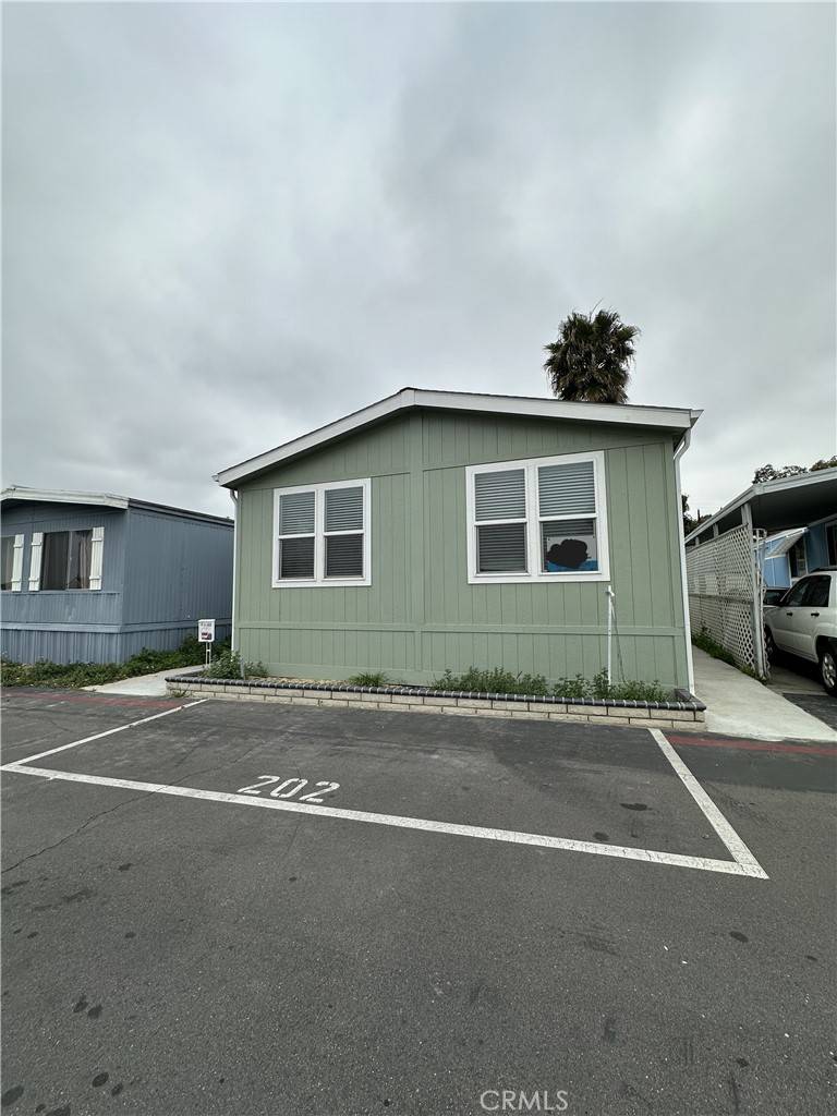 Torrance, CA 90501,23701 S Western AVE #202