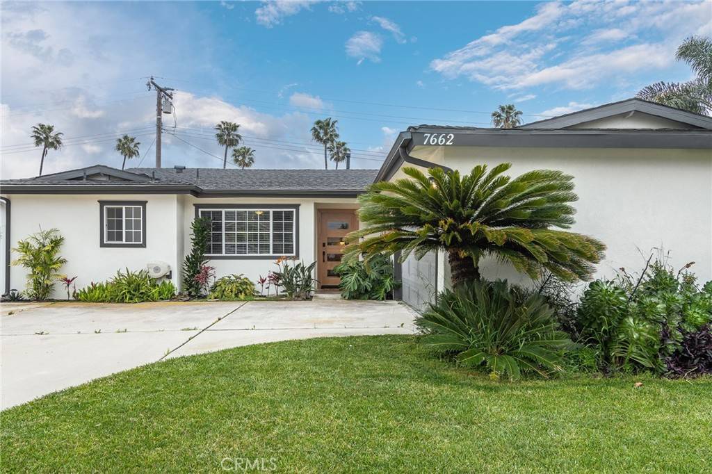 Huntington Beach, CA 92648,7662 Quebec DR
