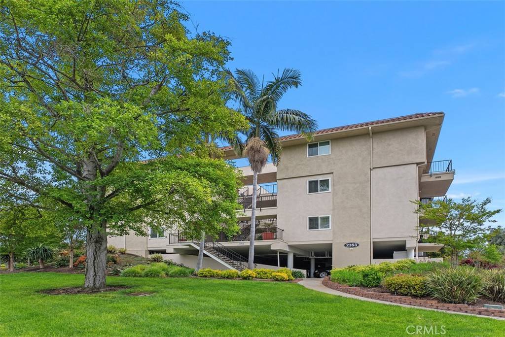 Laguna Woods, CA 92637,2353 Via Mariposa W #3E