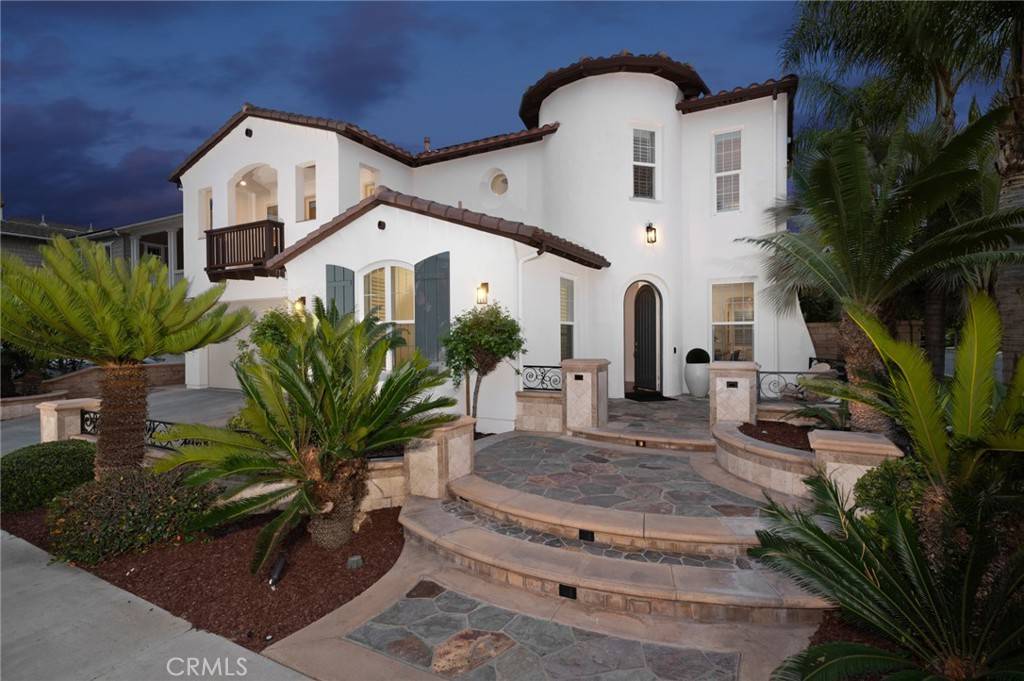 Santa Ana, CA 92704,1934 W Red Fox RD