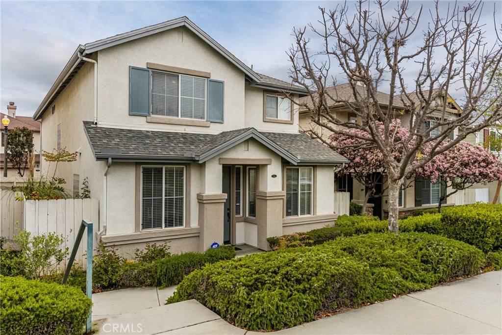 Carson, CA 90746,17634 Mulberry DR