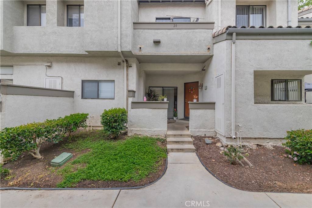 Pomona, CA 91766,20 Blackbird LN