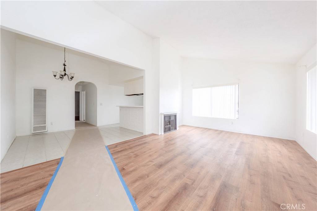 Westminster, CA 92683,13912 Cherry ST