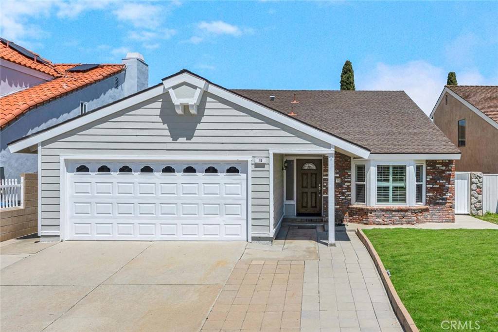 Irvine, CA 92620,19 Field