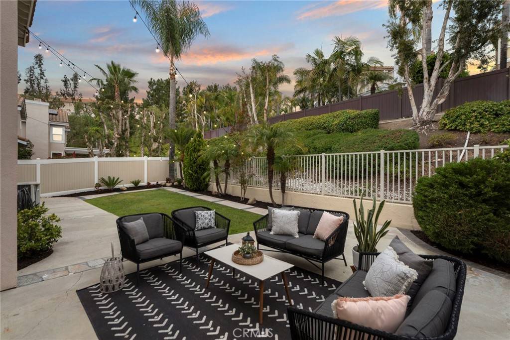 Rancho Santa Margarita, CA 92688,8 El Prisma
